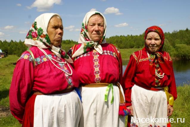 Куклы в народных костюмах №18 Кукла в повседневном костюме Пермской губернии