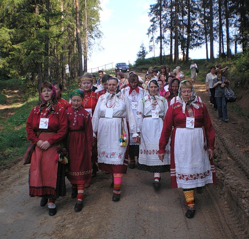 Куклы в народных костюмах №18 Кукла в повседневном костюме Пермской губернии