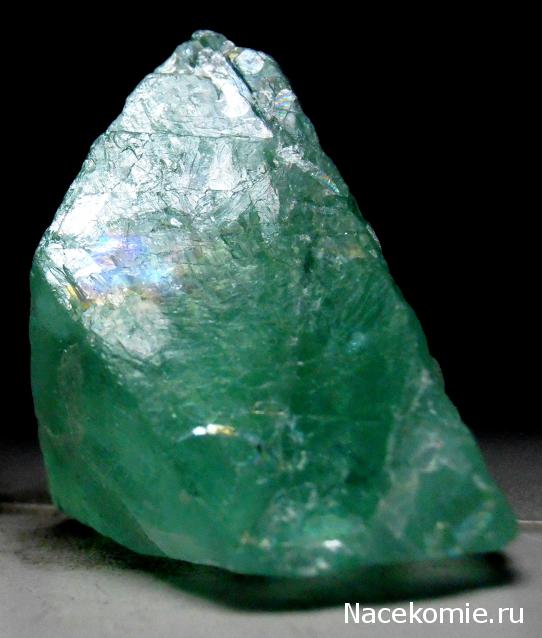 Минералы Сокровища Земли №20 - Флюорит