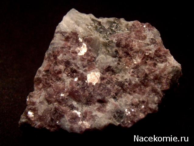 Минералы Сокровища Земли №19 - Лепидолит