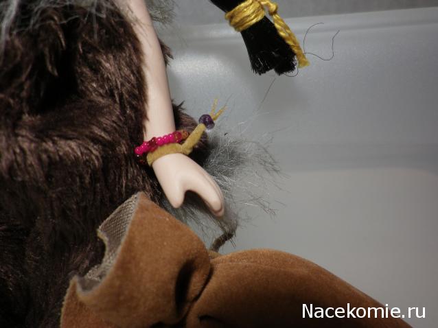 Куклы в народных костюмах №51 Кукла в чукотском зимнем костюме