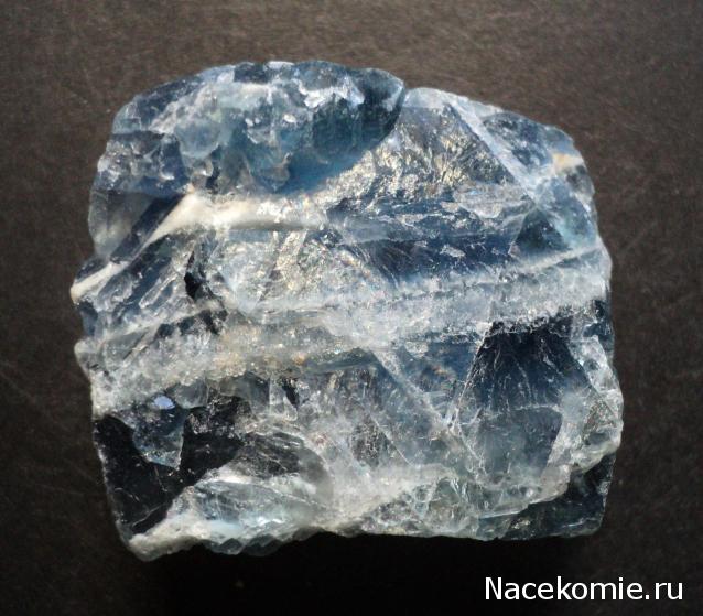 Минералы Сокровища Земли №20 - Флюорит