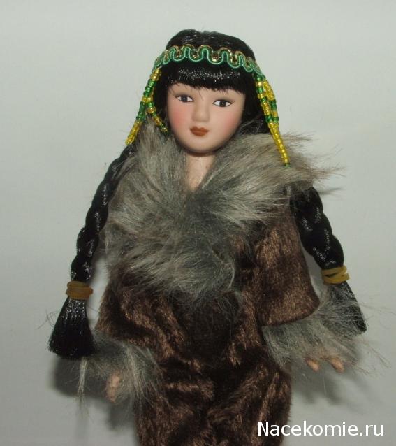 Куклы в народных костюмах №51 Кукла в чукотском зимнем костюме