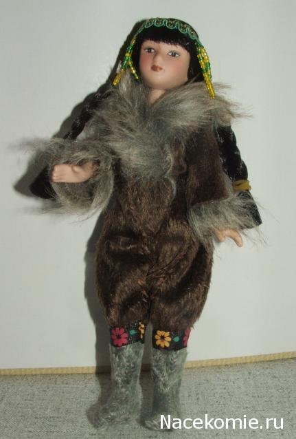 Куклы в народных костюмах №51 Кукла в чукотском зимнем костюме