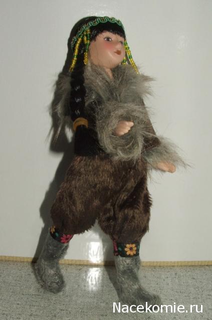 Куклы в народных костюмах №51 Кукла в чукотском зимнем костюме