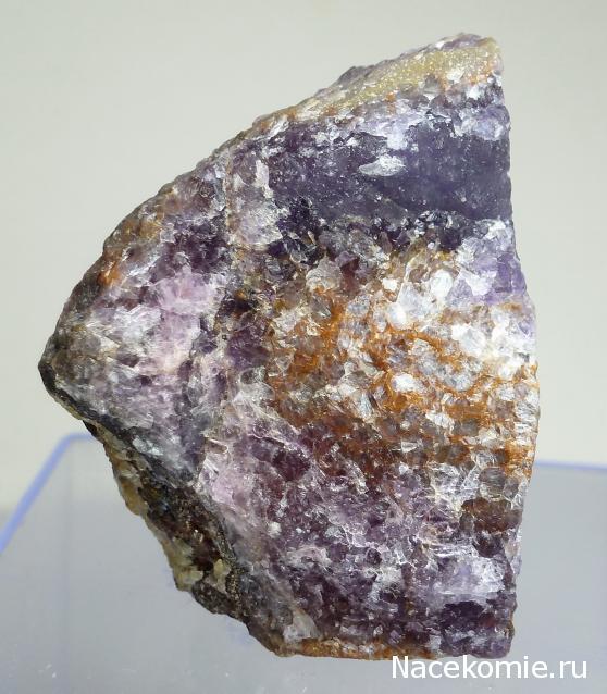 Минералы Сокровища Земли №20 - Флюорит