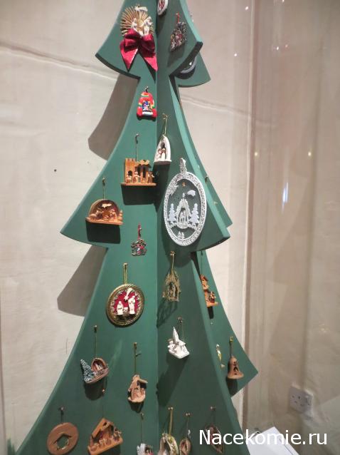 Новый год, Рождество и другие праздники в миниатюре