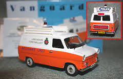 Полицейские Машины Мира №26 Ford Transit MK1