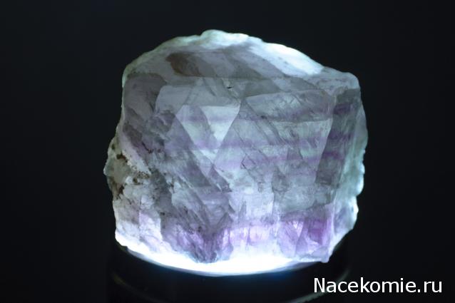 Минералы Сокровища Земли №20 - Флюорит