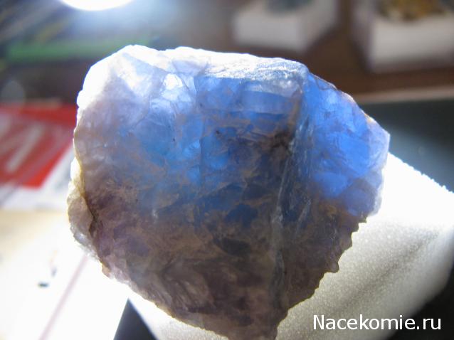 Минералы Сокровища Земли №20 - Флюорит