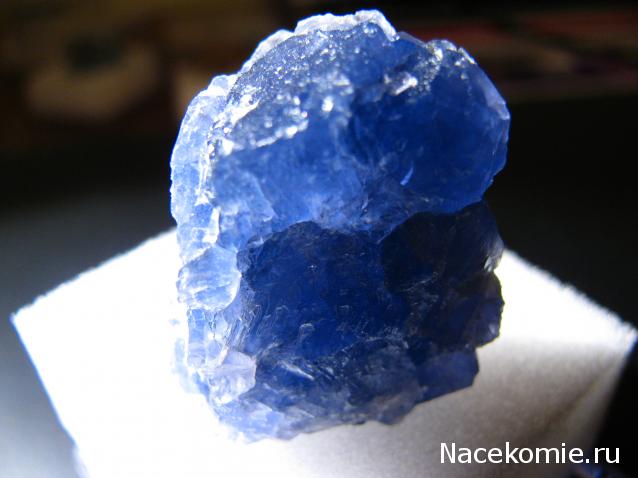 Минералы Сокровища Земли №20 - Флюорит