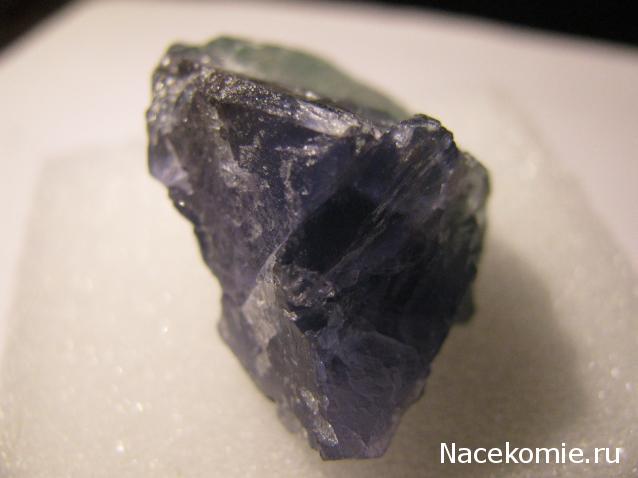 Минералы Сокровища Земли №20 - Флюорит