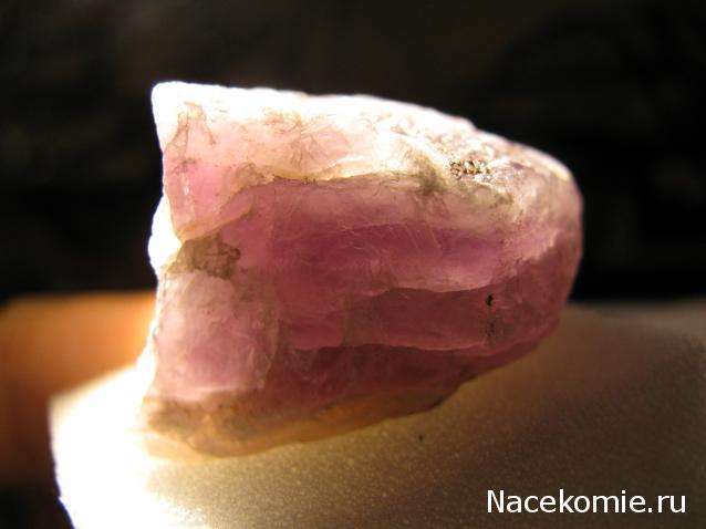 Минералы Сокровища Земли №20 - Флюорит