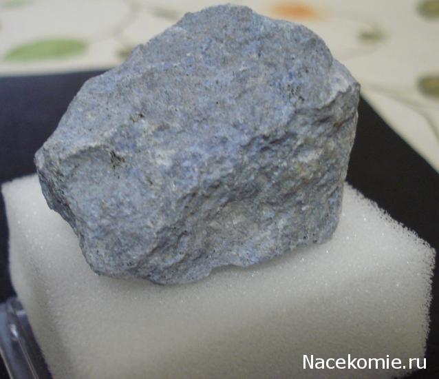 Минералы Сокровища Земли №18 - Дюмортьерит