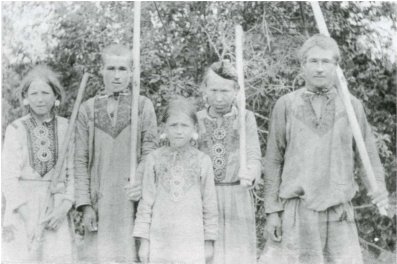 Куклы в народных костюмах №52 Кукла в марийском праздничном костюме