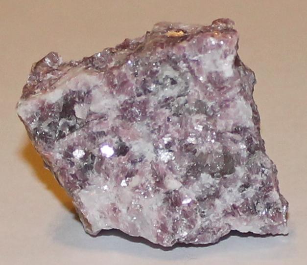 Минералы Сокровища Земли №19 - Лепидолит