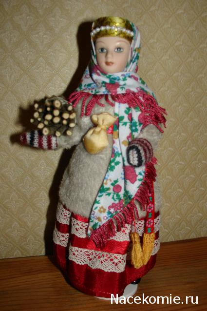 Куклы в народных костюмах №39 Кукла в карельском зимнем костюме