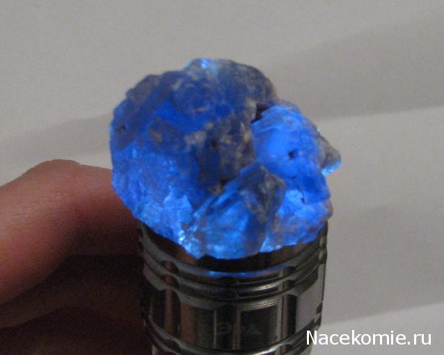 Минералы Сокровища Земли №20 - Флюорит