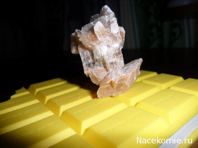 Минералы Сокровища Земли №21 - Роза пустыни