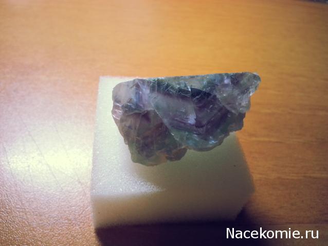 Минералы Сокровища Земли №20 - Флюорит