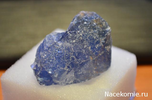 Минералы Сокровища Земли №20 - Флюорит