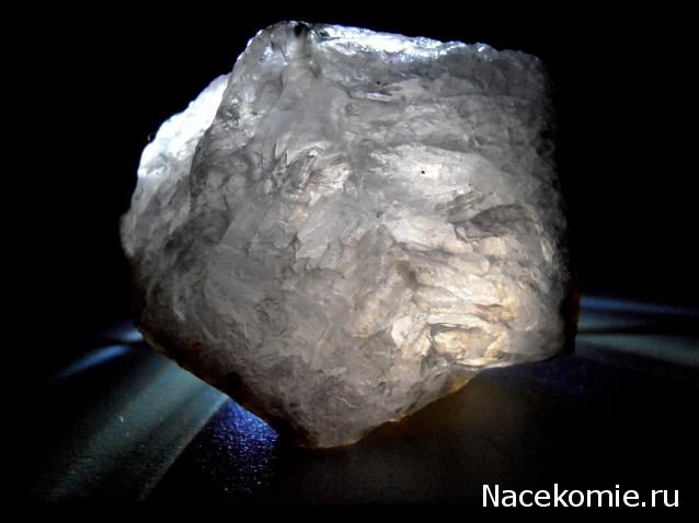 Минералы Сокровища Земли №29 - Халцедон