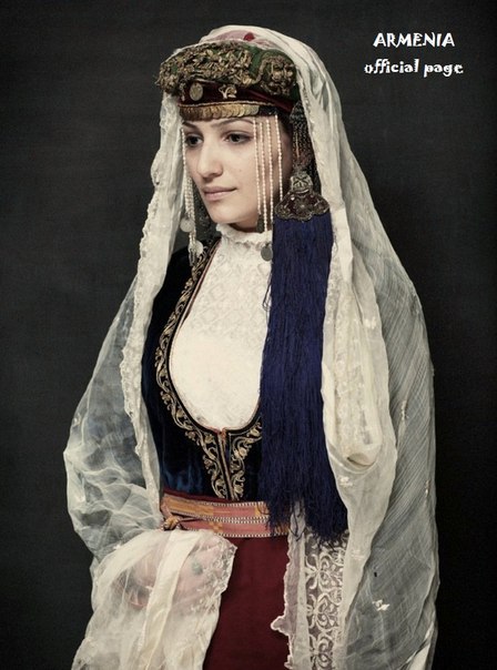 Куклы в народных костюмах №20 Кукла в армянском праздничном костюме