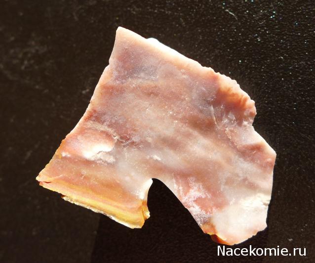 Минералы Сокровища Земли №29 - Халцедон