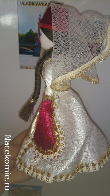 Куклы в этнических костюмах