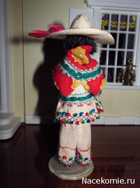 Куклы в этнических костюмах