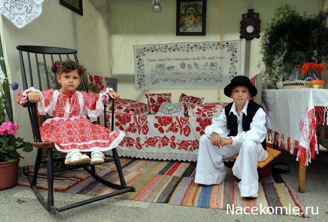 Куклы в этнических костюмах