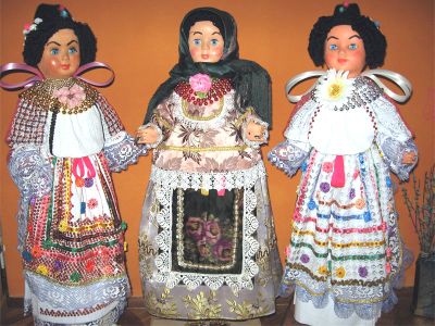 Куклы в этнических костюмах