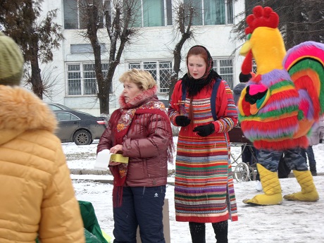 Куклы в народных костюмах – "Девчушки-болтушки"