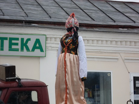 Куклы в народных костюмах – "Девчушки-болтушки"