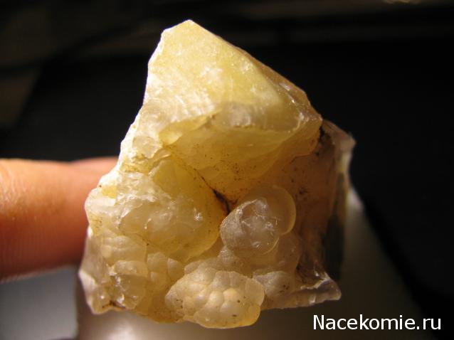 Минералы Сокровища Земли №29 - Халцедон