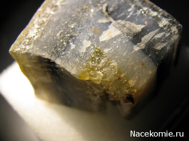 Минералы Сокровища Земли №29 - Халцедон