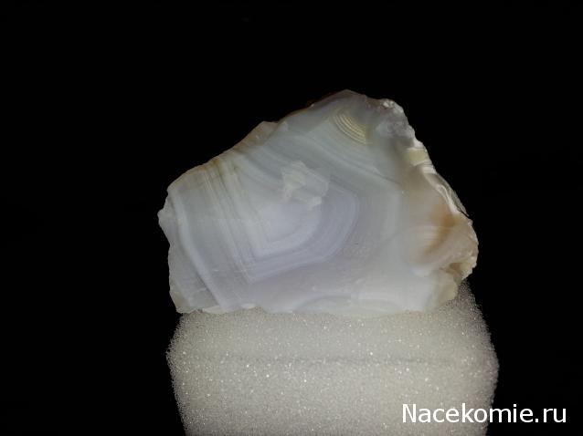 Минералы Сокровища Земли №29 - Халцедон