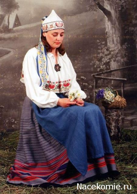 Куклы в народных костюмах №60 Кукла в эстонском девичьем костюме