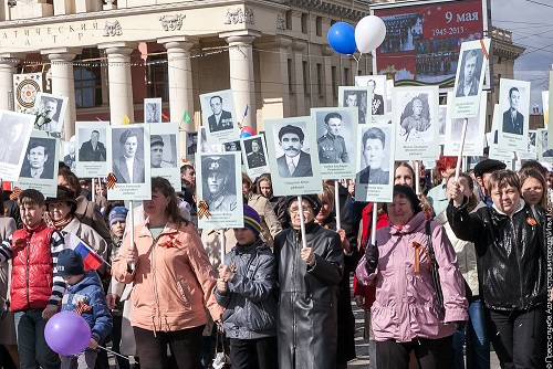 Куклы в народных костюмах – "Девчушки-болтушки"