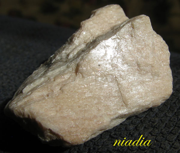 Минералы Сокровища Земли №31 - Ортоклаз