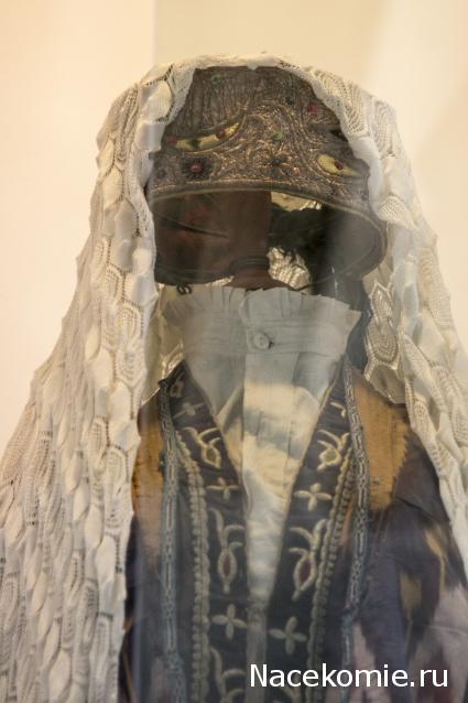 Куклы в народных костюмах №12 Кукла в узбекском летнем костюме