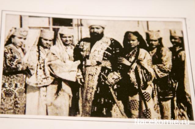 Куклы в народных костюмах №12 Кукла в узбекском летнем костюме