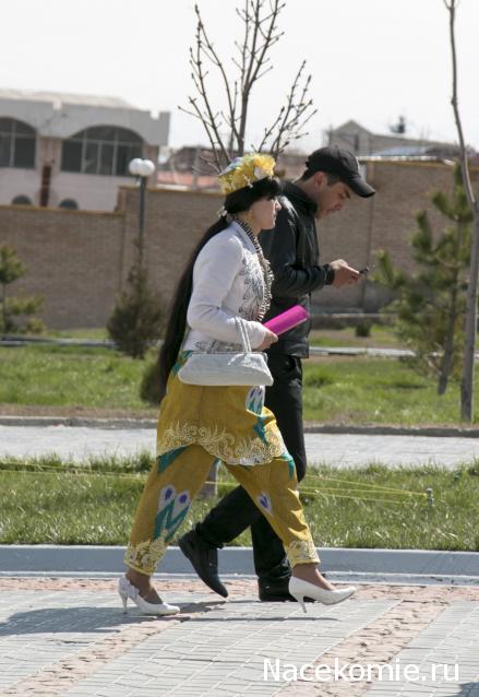 Куклы в народных костюмах №12 Кукла в узбекском летнем костюме