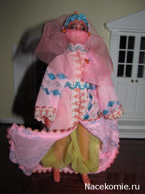 Куклы в этнических костюмах