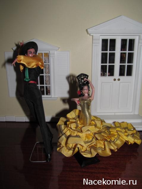 Куклы в этнических костюмах