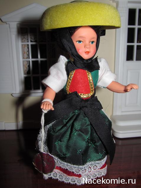 Куклы в этнических костюмах