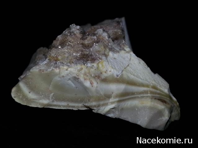 Минералы Сокровища Земли №29 - Халцедон