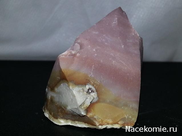 Минералы Сокровища Земли №29 - Халцедон