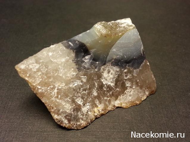 Минералы Сокровища Земли №29 - Халцедон