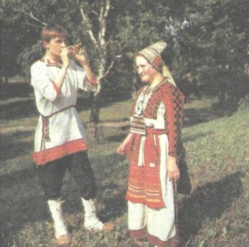 Куклы в народных костюмах №59 Кукла в мордовском летнем костюме